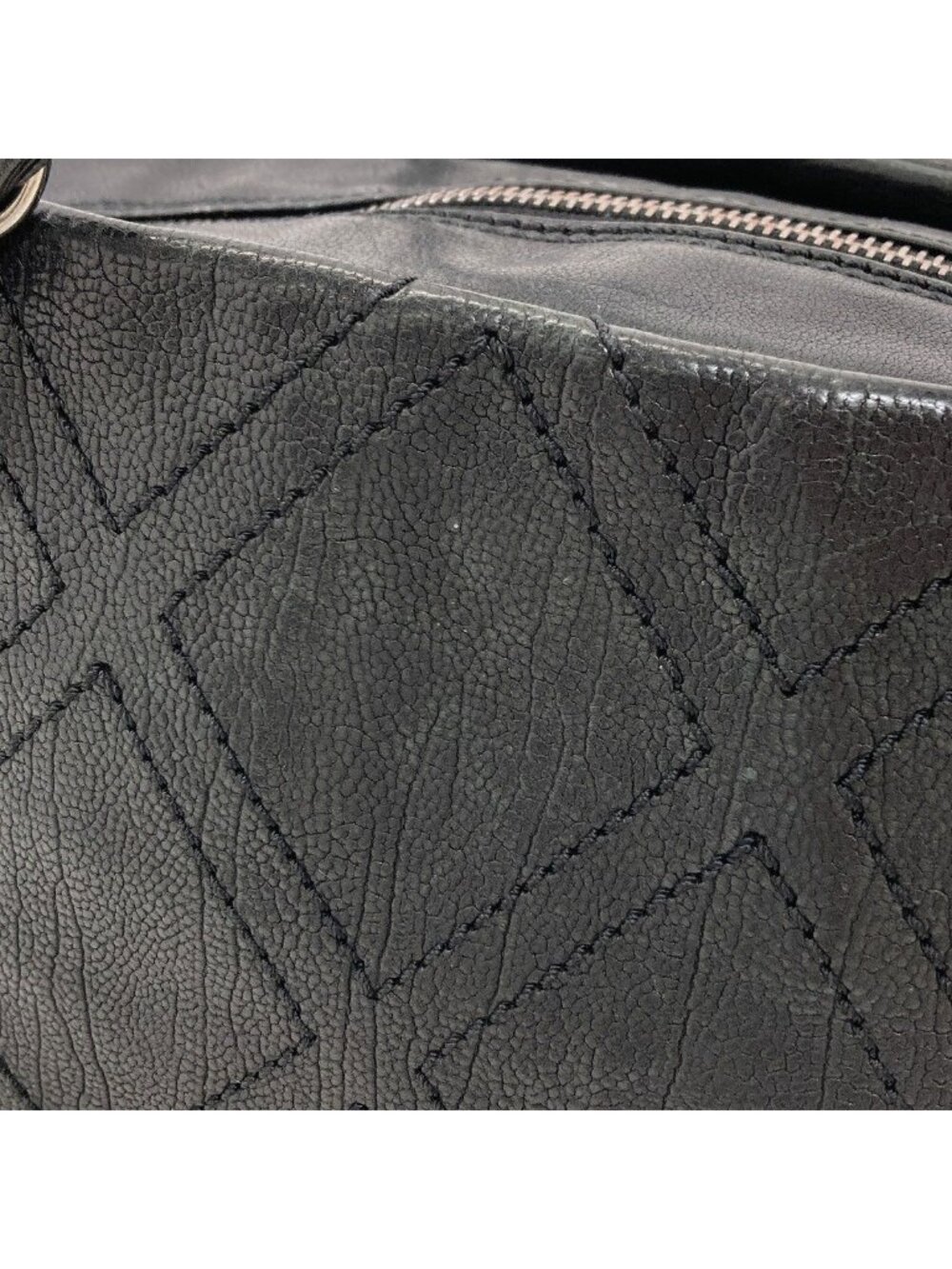 Chanel Diamond Stitch Silver Tote Calf - Picture 13 of 15